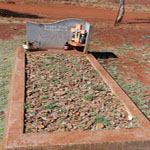 STRUDWICK Barry John Died 1 Aug 1981 buried Mt Newman Cemetery - Photo Melissa Parr (Aug 2012) STRUDWICK Barry John