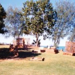 Broome Pioneer Cemetery (CHIPPINDALL, COTTER, FORREST, HAYNES, MCDANIEL) - Photo Kevin Coate (Jul 1994) Broome Pioneer Cemetery