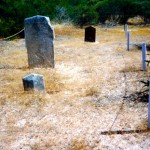 Murchison House Station (JILBA, unmarked grave near MIKE a Perth Aboriginal & Nathaniel HORSEFIELD) - Photo Jessie Lowrie, Geraldton (1988) Murchison House Station